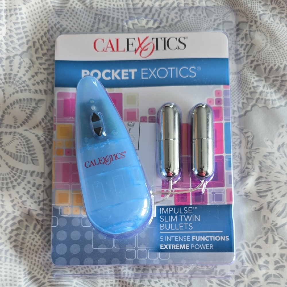 Blue and Silver Pocket Exotics